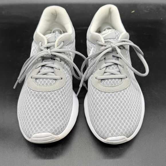 Nike Tanjun Gray Running Shoes Sneakers Womens Size 8.5 812655-010 - Picture 3 of 7